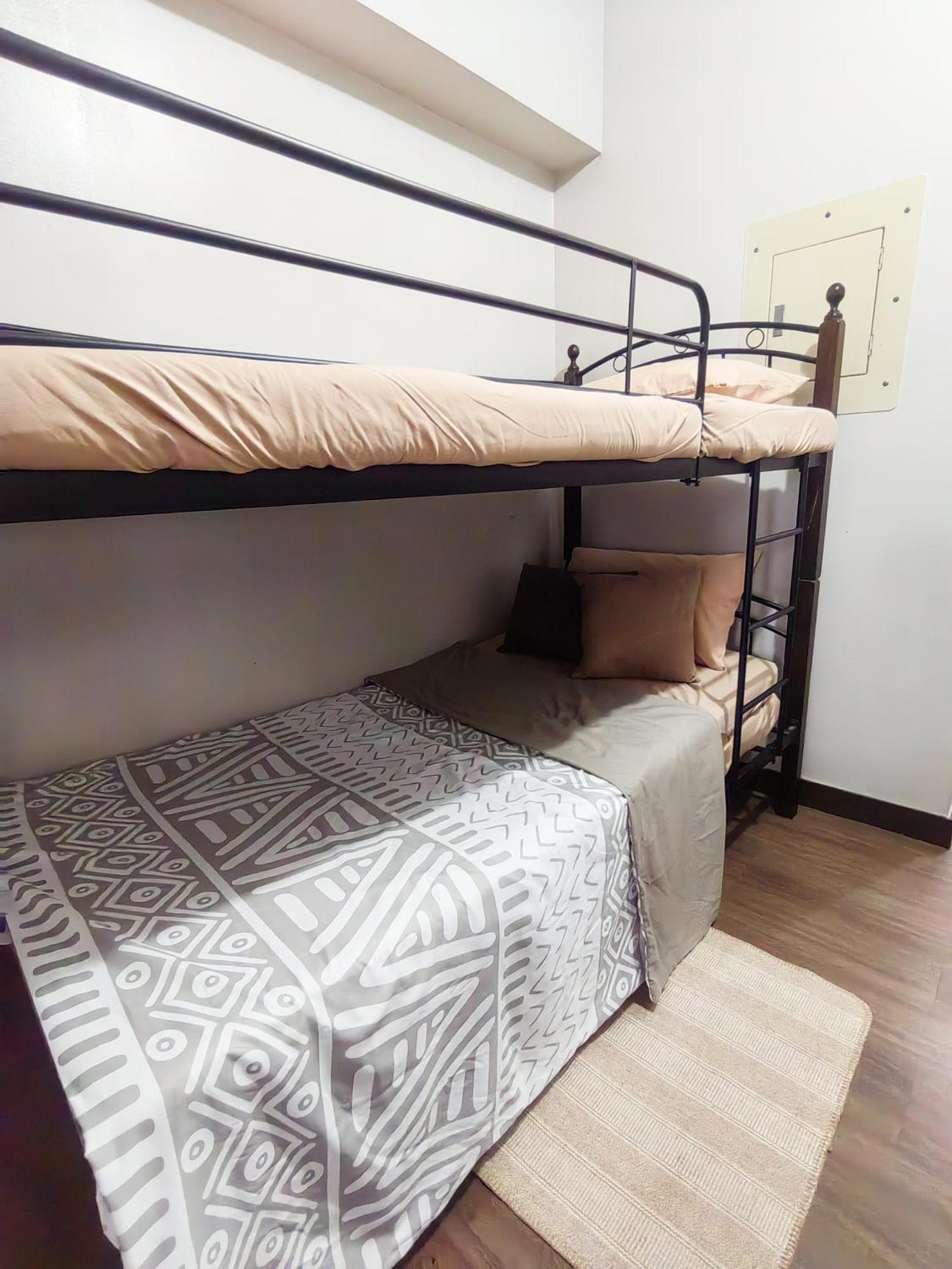La Verti Residences Staycation Manila Exterior photo